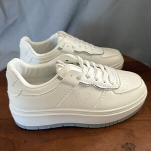 Pretty Little Thing White Chunky Platform Trainers Women's EU 36/UK 3/US 5
